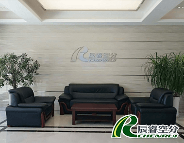 膚感耐刮系列產品的彩膜是一種新型的環保地板首選原料